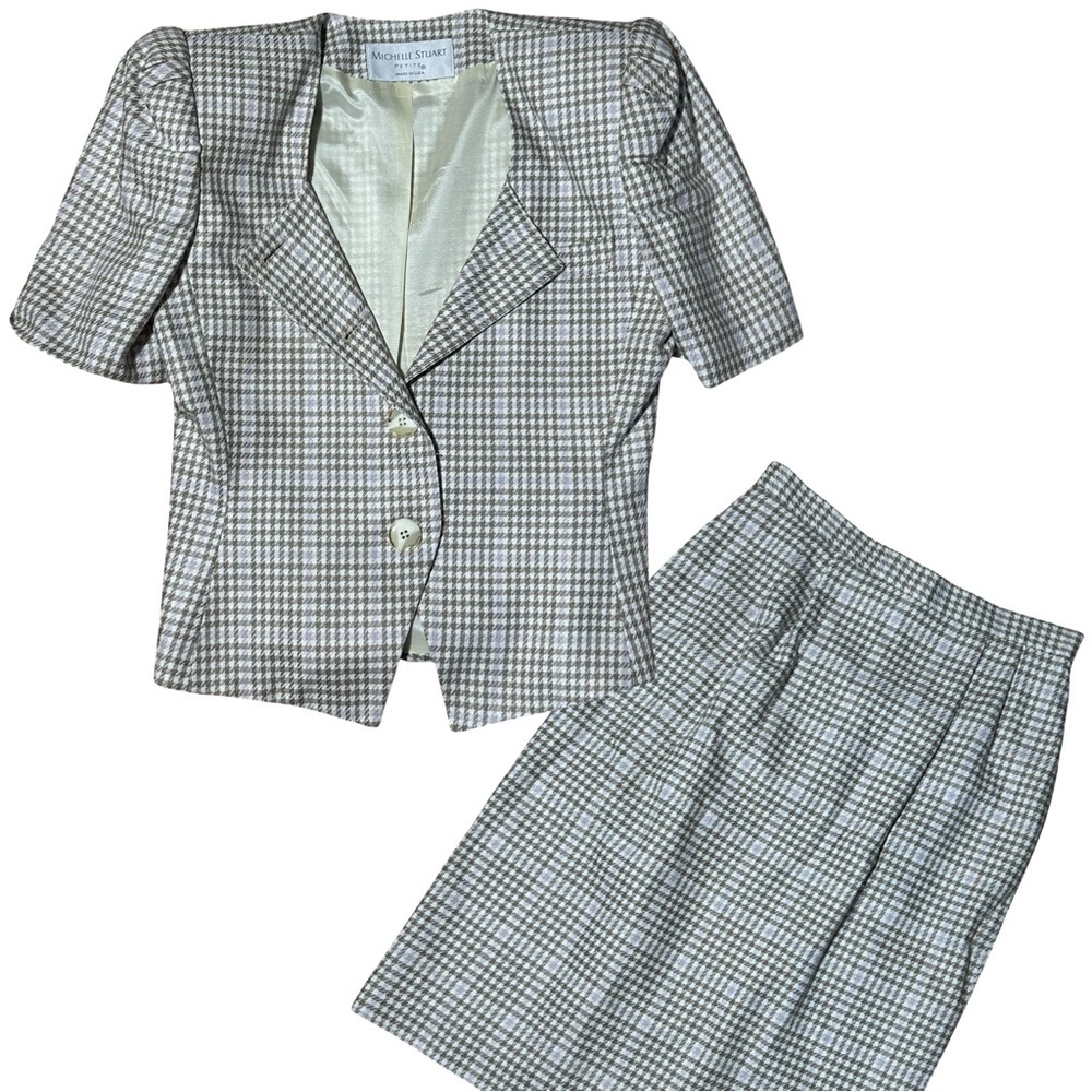 Michelle Stuart Petite Tan & White Plaid Jacket & Skirt Suit Set Size 6